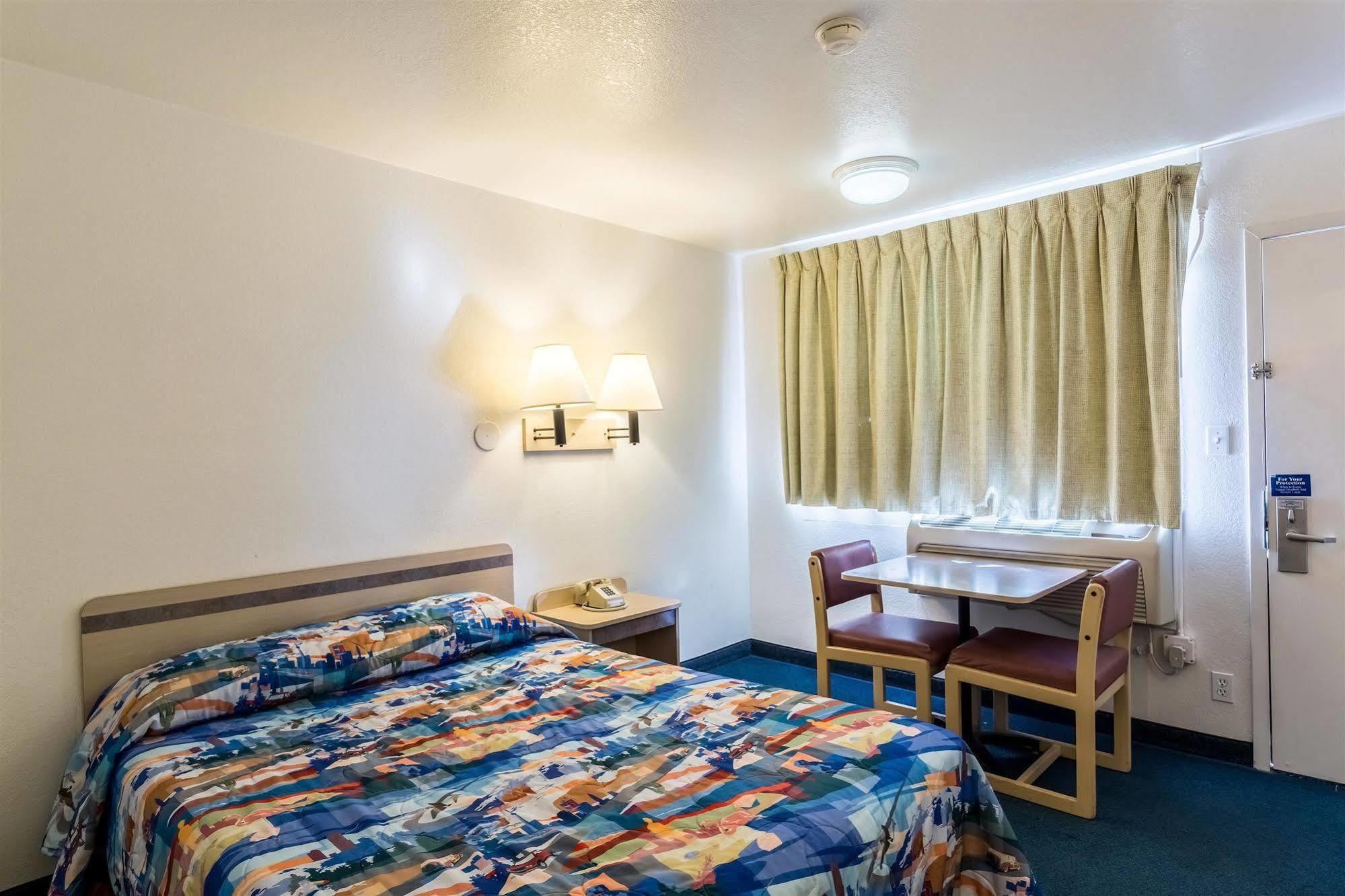 Motel 6-Moses Lake, Wa Zewnętrze zdjęcie